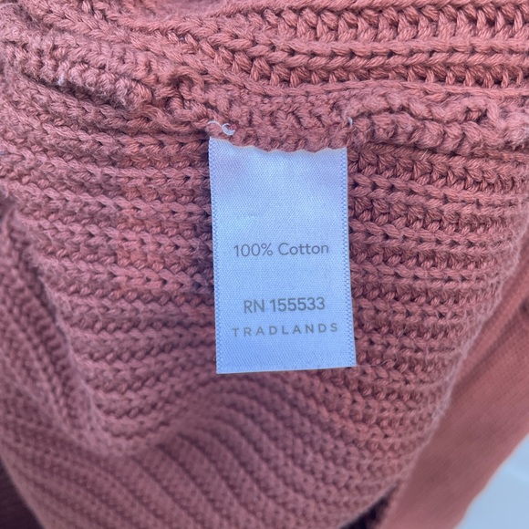 Tradlands Shelter Cardigan in Plum - Picture 6 of 6